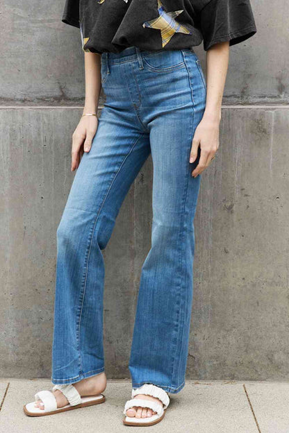 Judy Blue Lolita - Jean bootcut slim taille haute à enfiler pleine taille