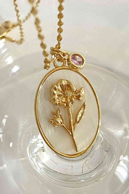 Collier en cuivre avec pendentif en forme de coquille de fleur