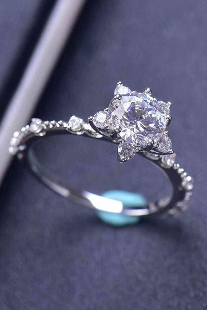 Bague à 6 griffes moissanite 1 carat