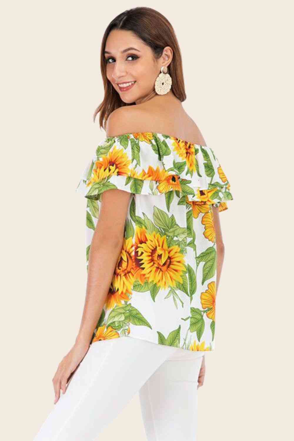 Blusa floral con hombros descubiertos