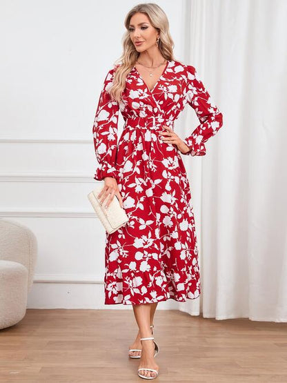 Vestido con sobrepelliz floral, manga con volante y dobladillo con volantes