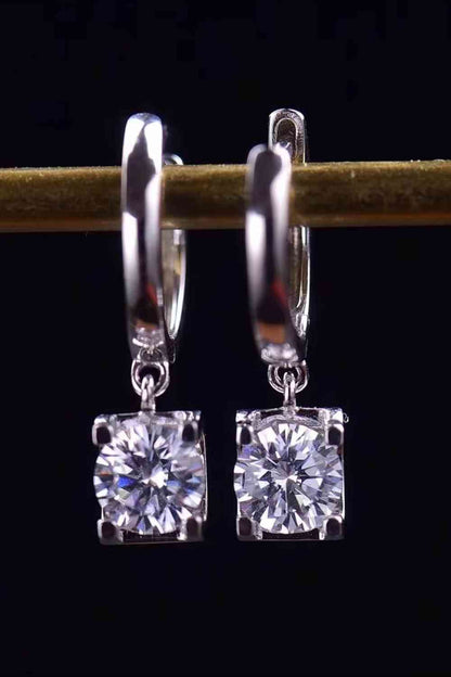 Feel The Surprise Boucles d'oreilles pendantes plaquées platine 1 carat moissanite