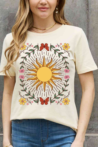 T-shirt en coton à motif soleil pleine grandeur Simply Love