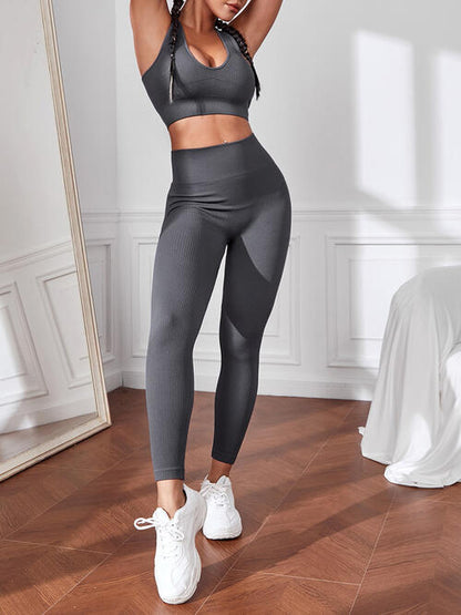 Ensemble débardeur et leggings de sport