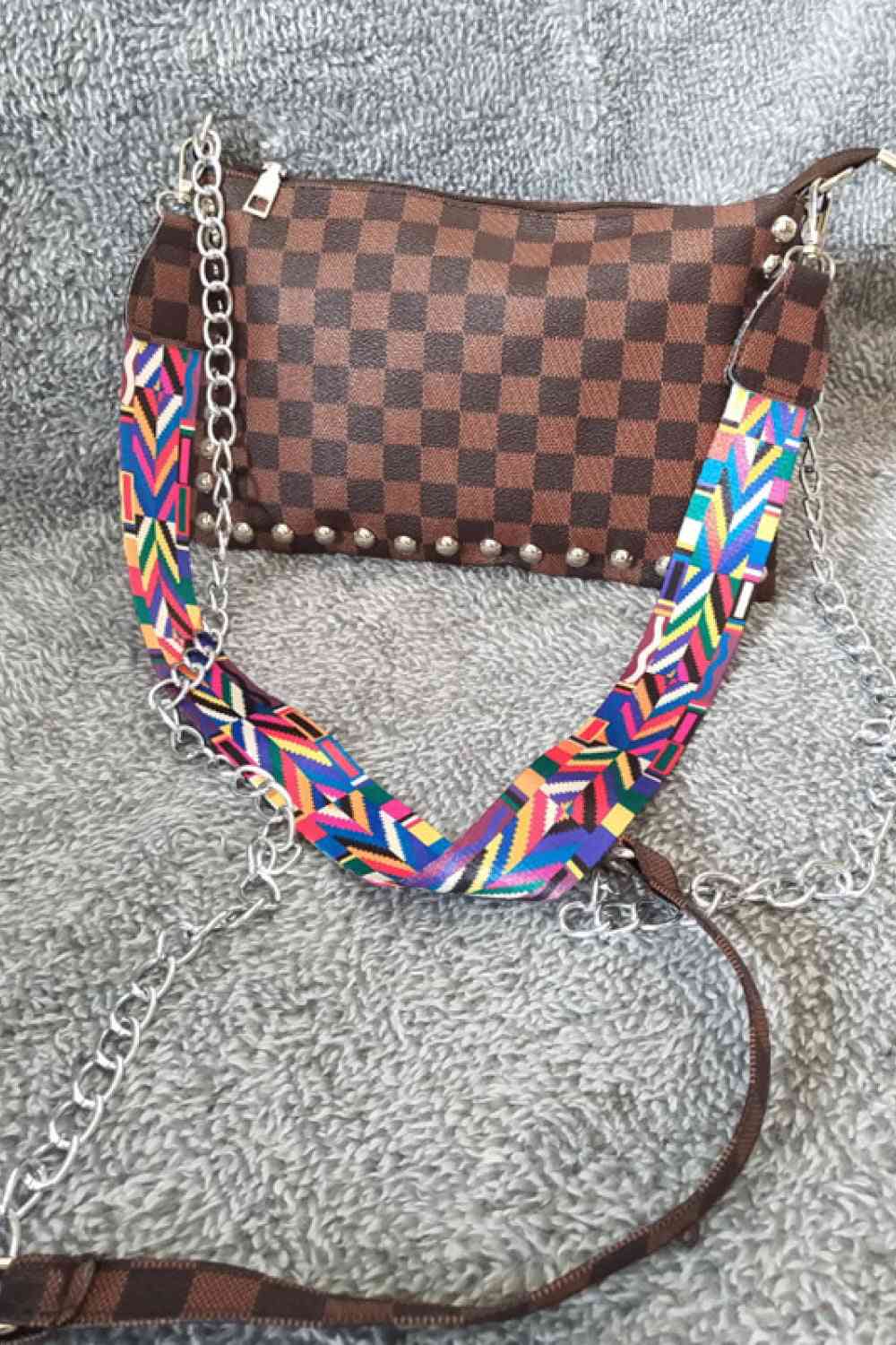 Sac à bandoulière clouté en cuir PU adoré