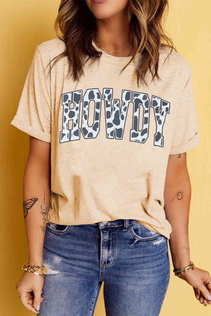 Camiseta con gráfico HOWDY de manga corta y cuello redondo