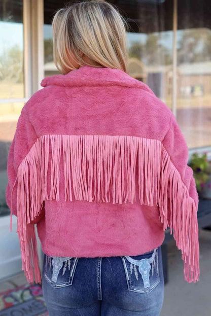 Chaqueta con cremallera y detalle de flecos