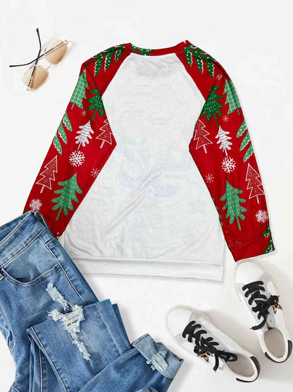 Camiseta de manga raglán con tema navideño de talla grande