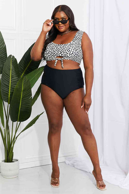 Conjunto de top de baño corto y braguitas fruncidas Sanibel de Marina West Swim en negro