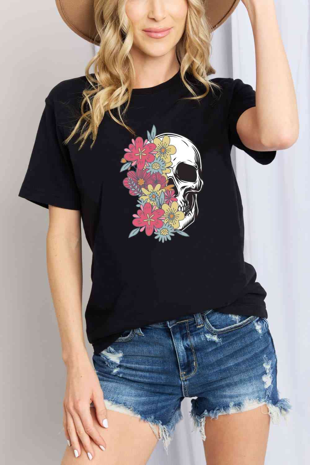 Camiseta de algodón con estampado de calavera de tamaño completo de Simply Love