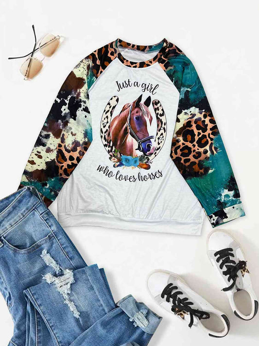 Camiseta con gráfico de caballo de manga larga y cuello redondo de talla grande