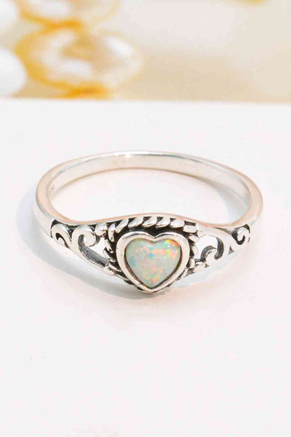 Anillo de ópalo en forma de corazón de plata de ley 925