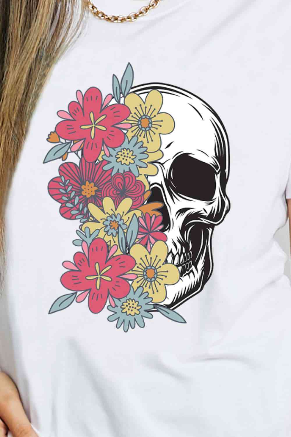 Camiseta de algodón con estampado de calavera de tamaño completo de Simply Love