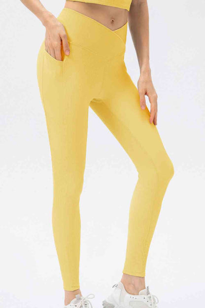 Pantalon de sport long coupe slim avec ceinture en forme de V