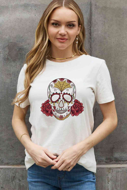 Camiseta de algodón con estampado de calavera de tamaño completo de Simply Love