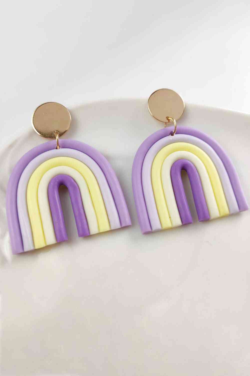 Boucles d'oreilles pendantes en forme d'arc-en-ciel