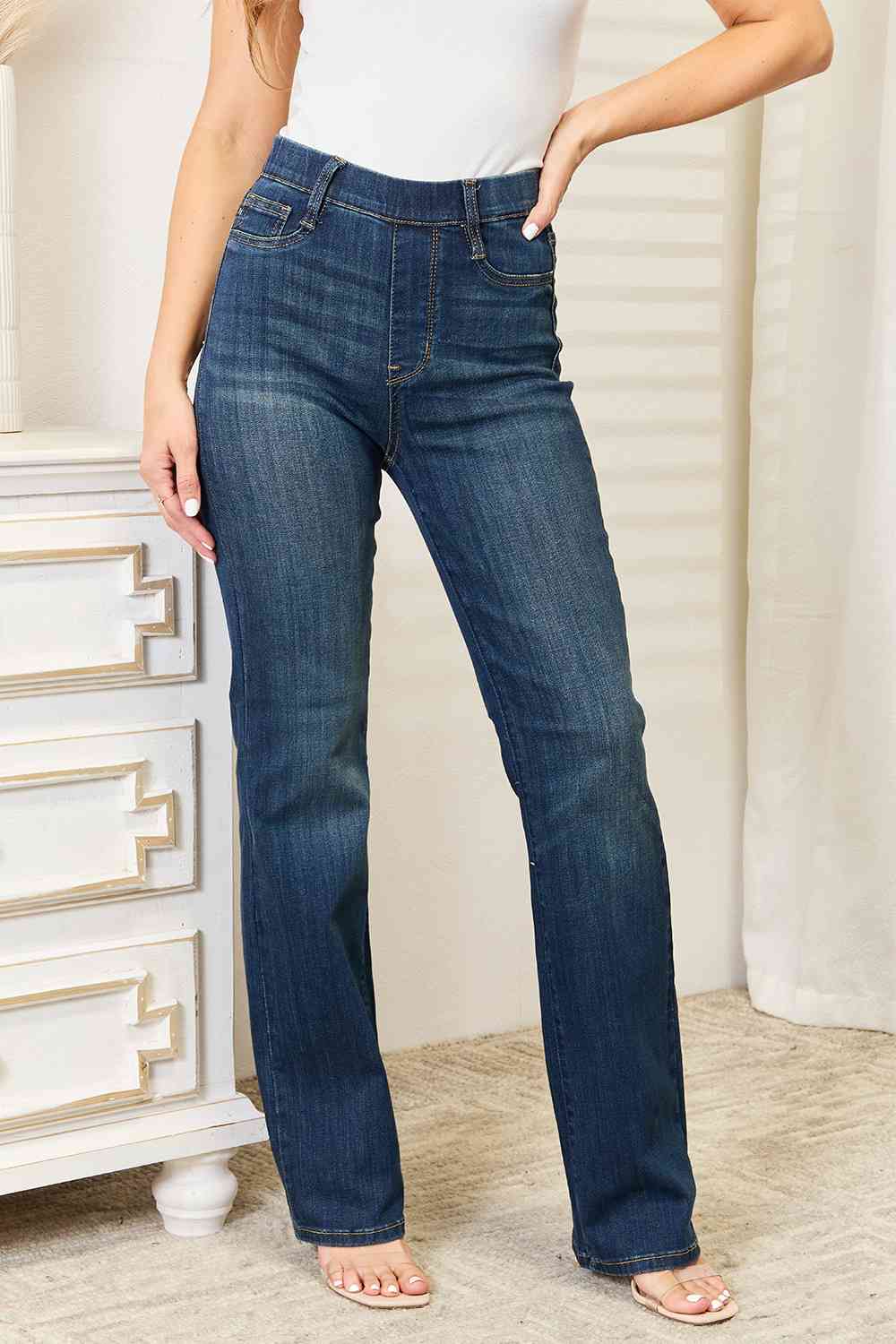 Jean bootcut slim à taille élastique pleine taille Judy Blue