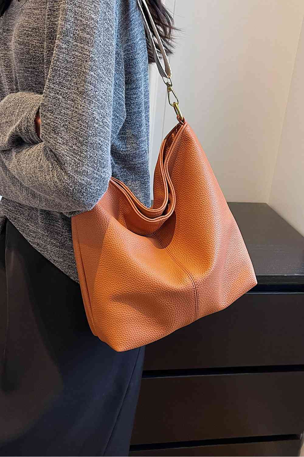 Sac à bandoulière en cuir PU adoré