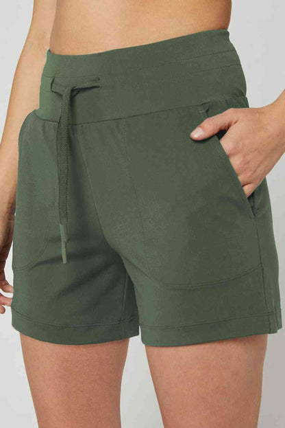 Shorts de baño con cordón y bolsillos