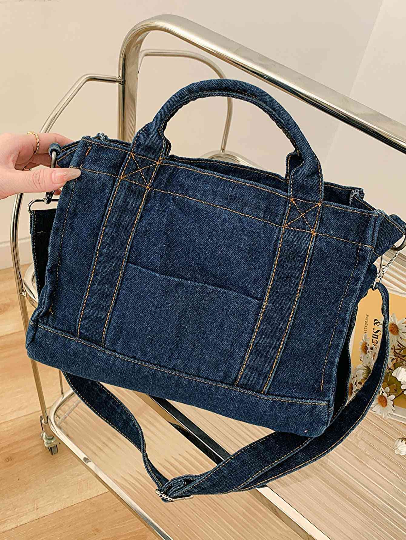 Sac à bandoulière en jean adoré