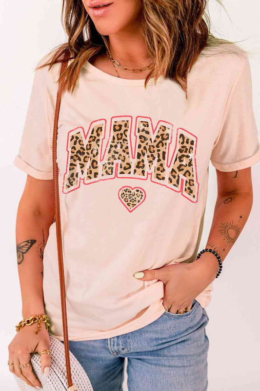 Camiseta con cuello redondo y gráfico de corazón MAMA