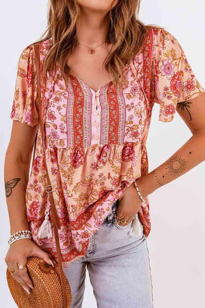 Blusa bohemia de manga corta con botones