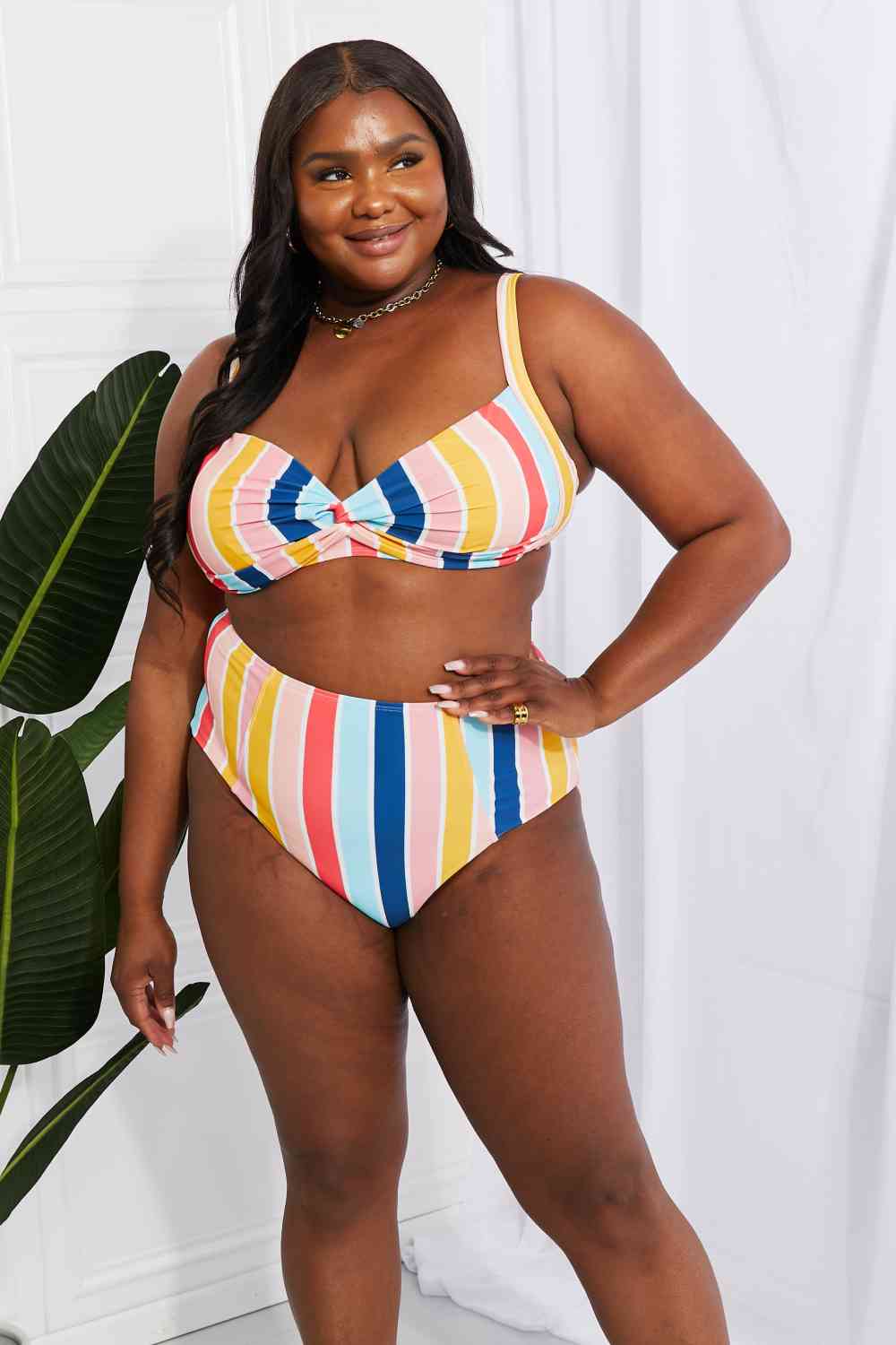 Marina West Swim - Take A Dip - Bikini torsadé taille haute à rayures