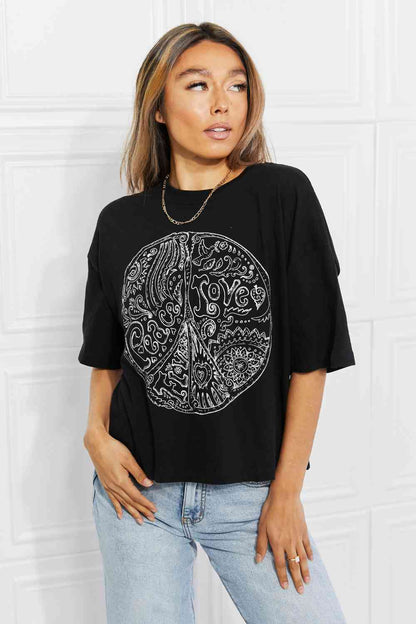 mineB Peace Crop Graphic Tee