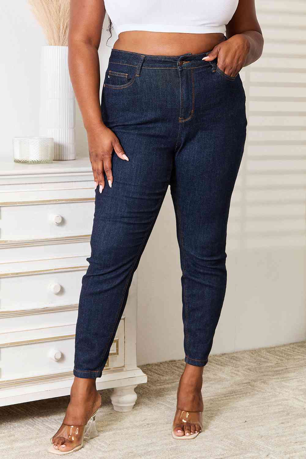 Jean skinny brodé taille haute avec poche Judy Blue