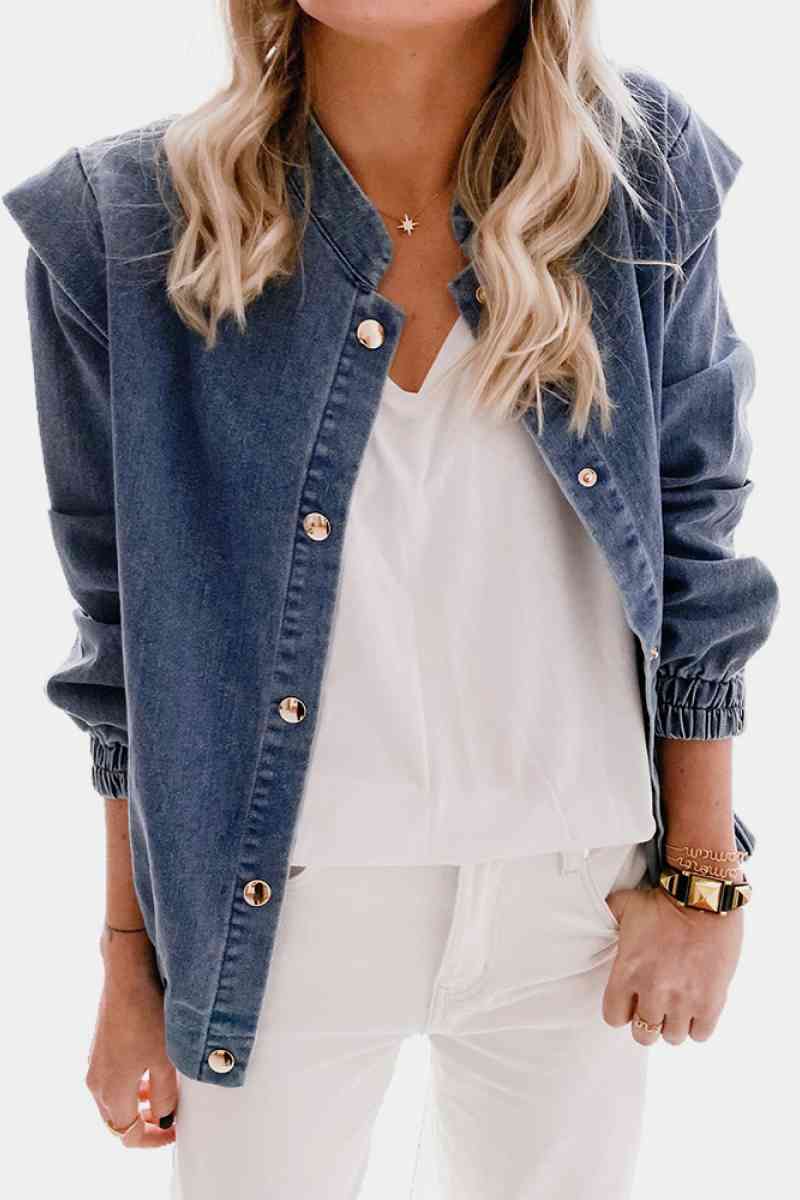 Chemise boutonnée en jean avec détails sur les épaules