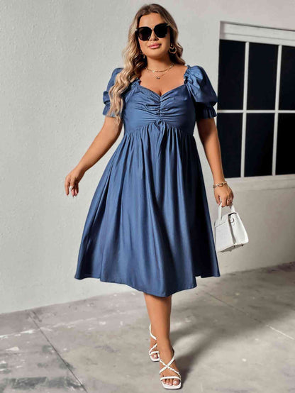 Plus Size Ruched Sweetheart Neck Dress