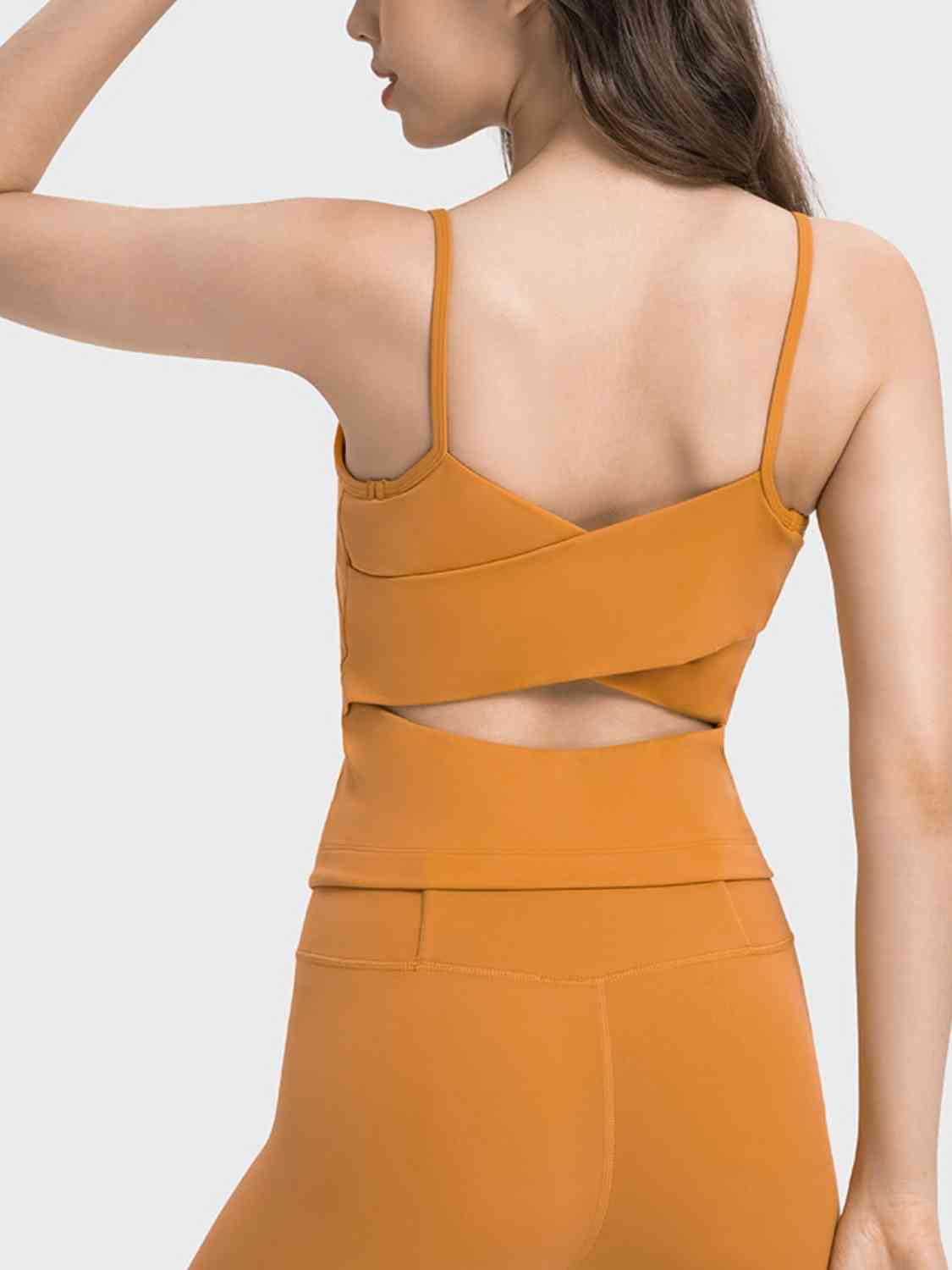 Camisole de sport à découpes entrecroisées