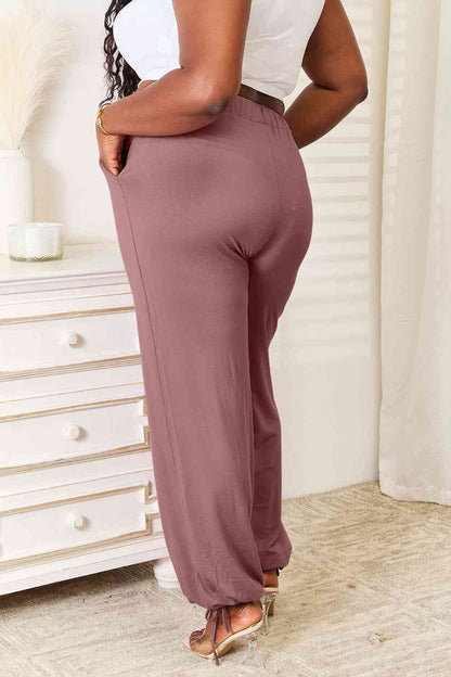 Basic Bae Pantalones de cintura con cordón y rayón suave de tamaño completo con bolsillos