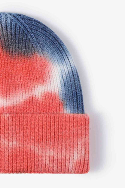 Gorro de punto con puños teñido anudado