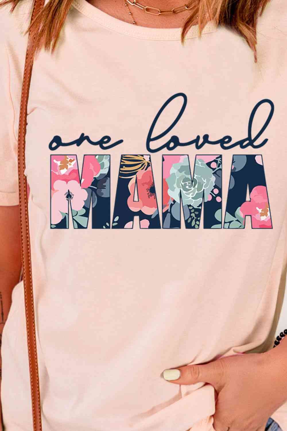 T-shirt graphique floral ONE LOVED MAMA