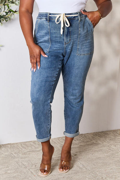 Jean en denim taille haute avec cordon de serrage Judy Blue pleine taille