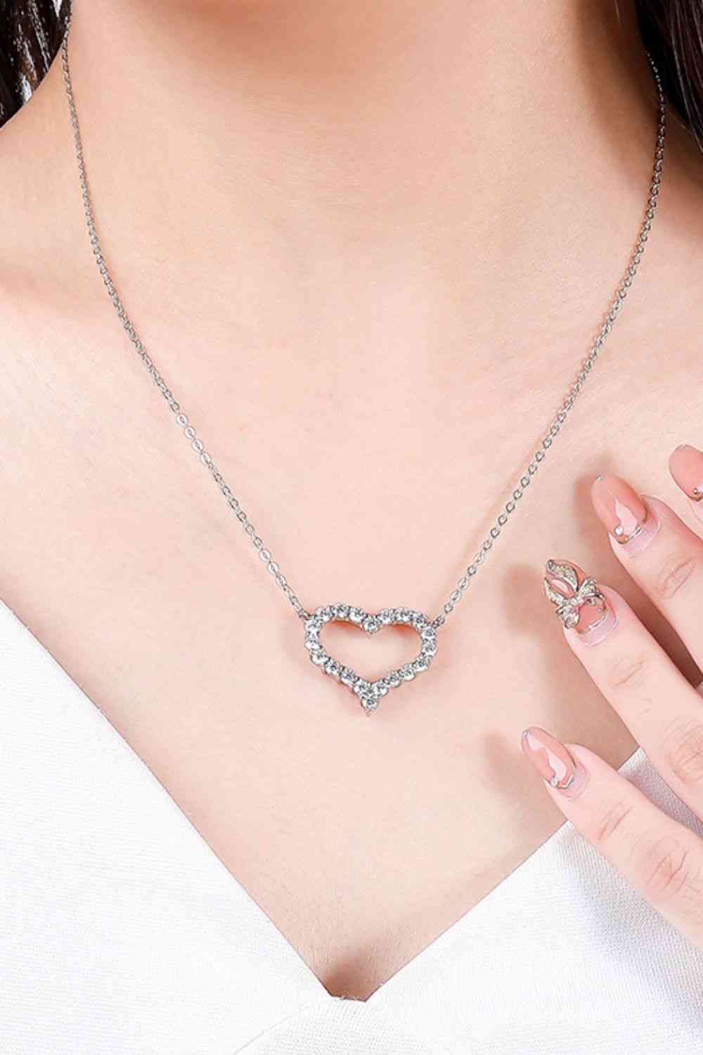 1 Carat Moissanite Heart Pendant Chain-Link Necklace