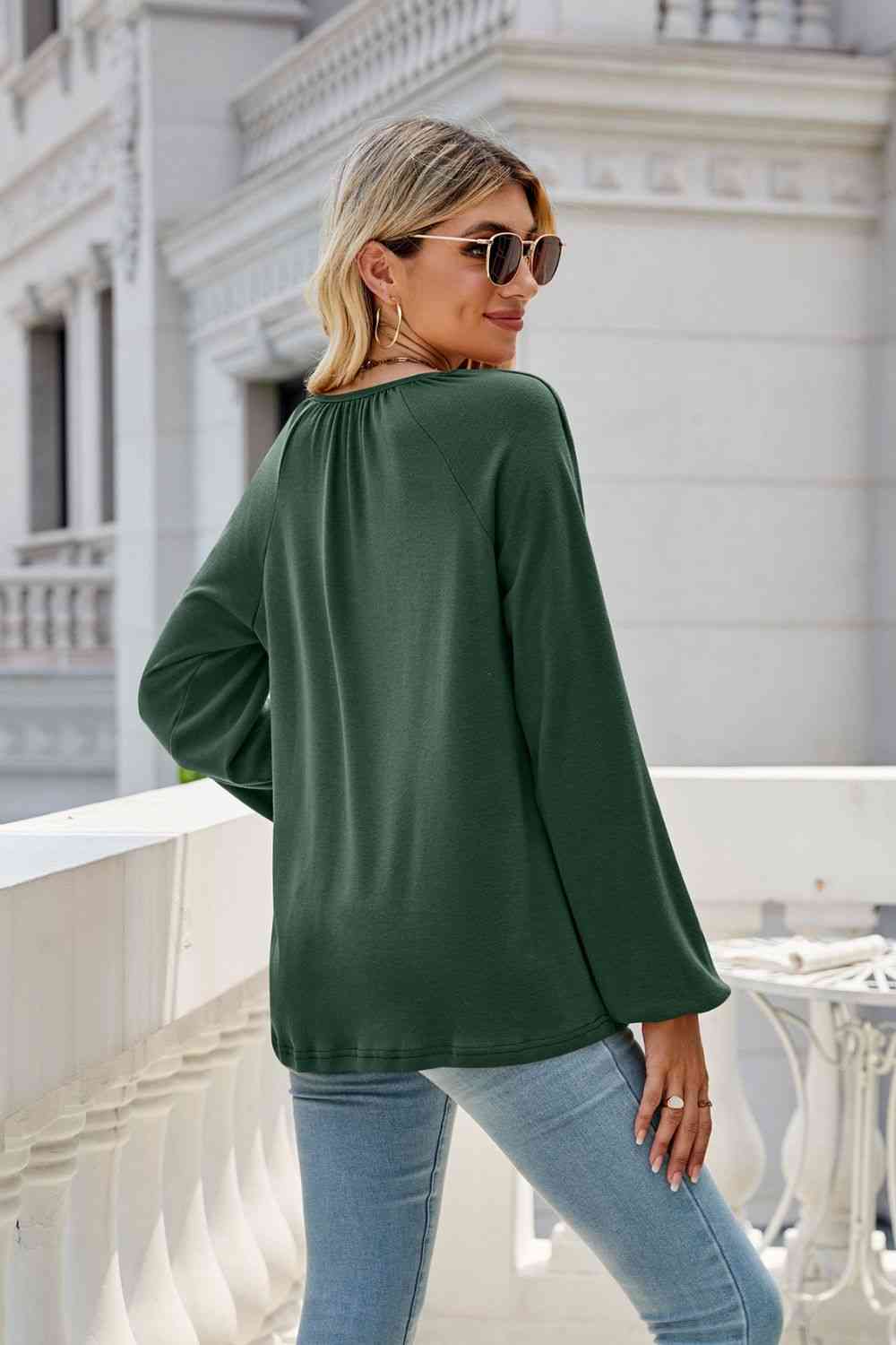 V-Neck Raglan Sleeve Ruched Detail Top