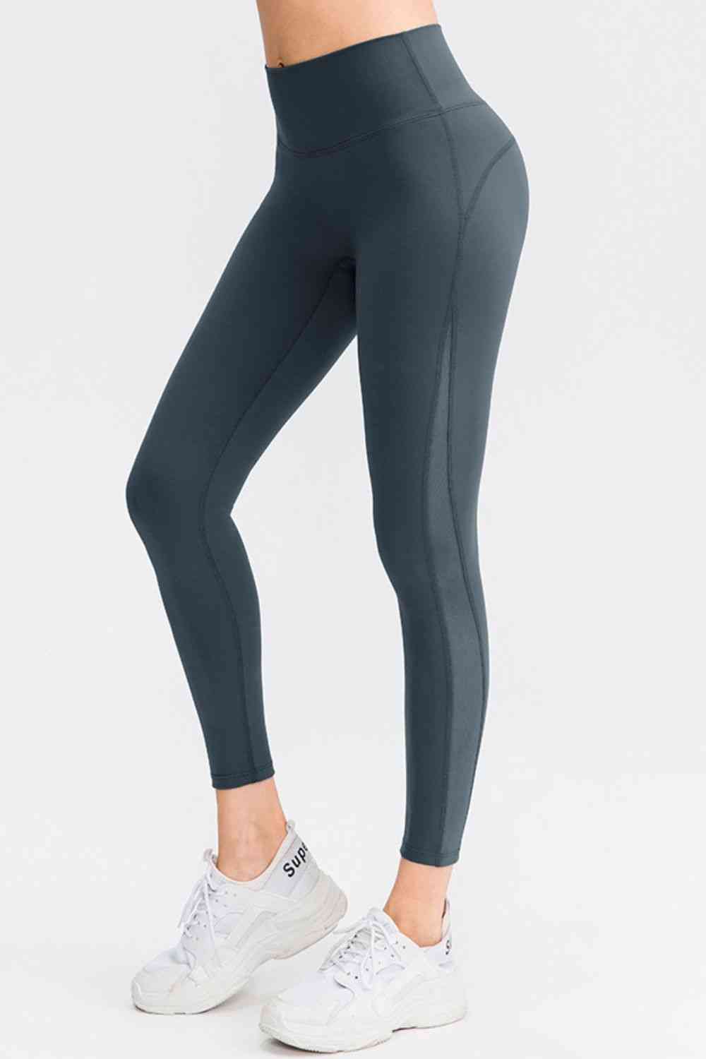 Pantalón deportivo largo slim fit con cinturilla ancha