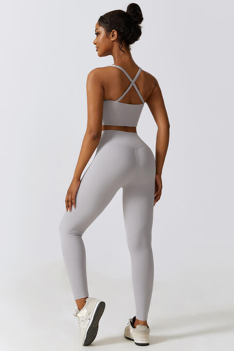 Ensemble soutien-gorge et leggings de sport croisé