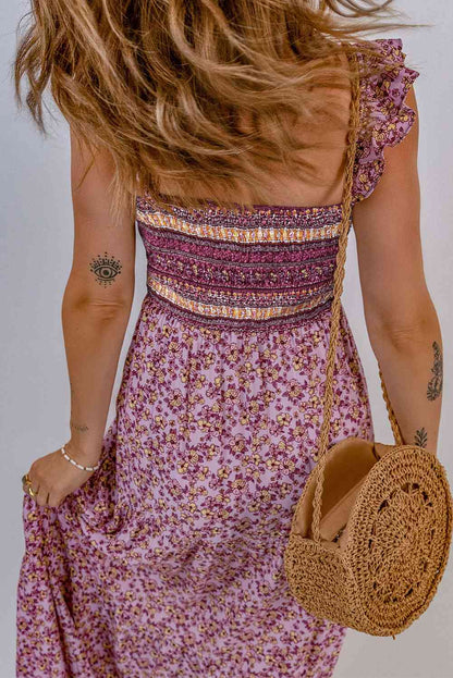 Vestido largo floral con cuello cuadrado