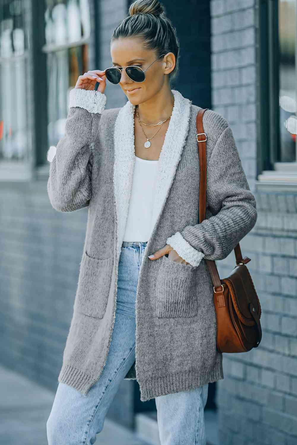 Cardigan long ouvert avec poches sur le devant