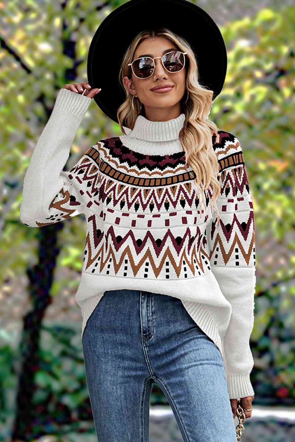 Geometric Turtleneck Long Sleeve Sweater