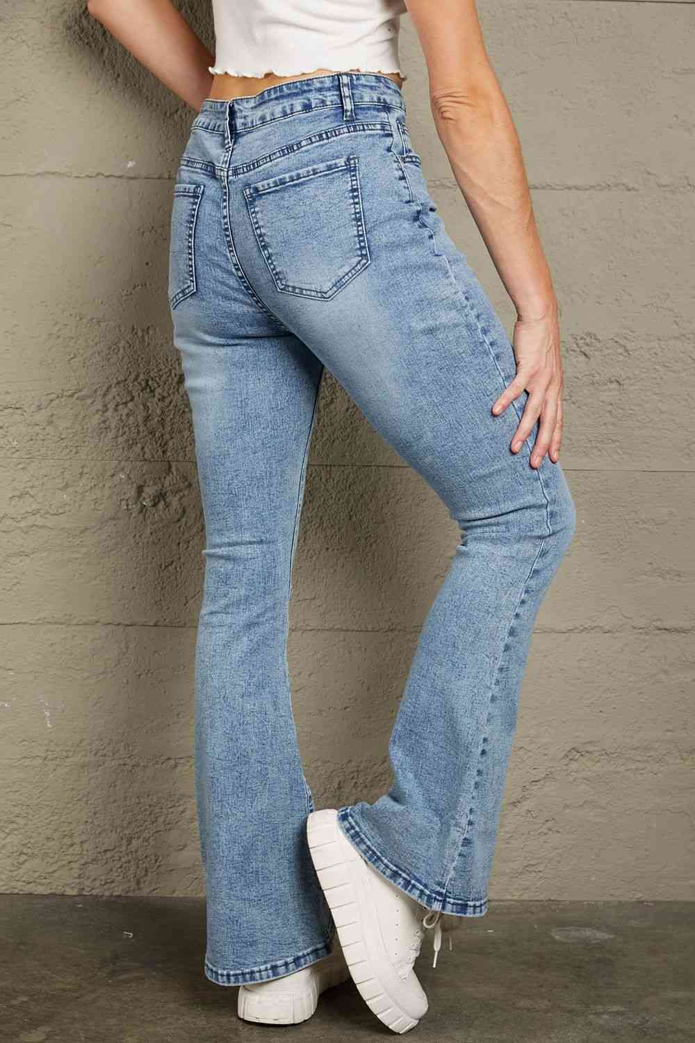 Baeful Vintage Wash Flare Jeans with Pockets