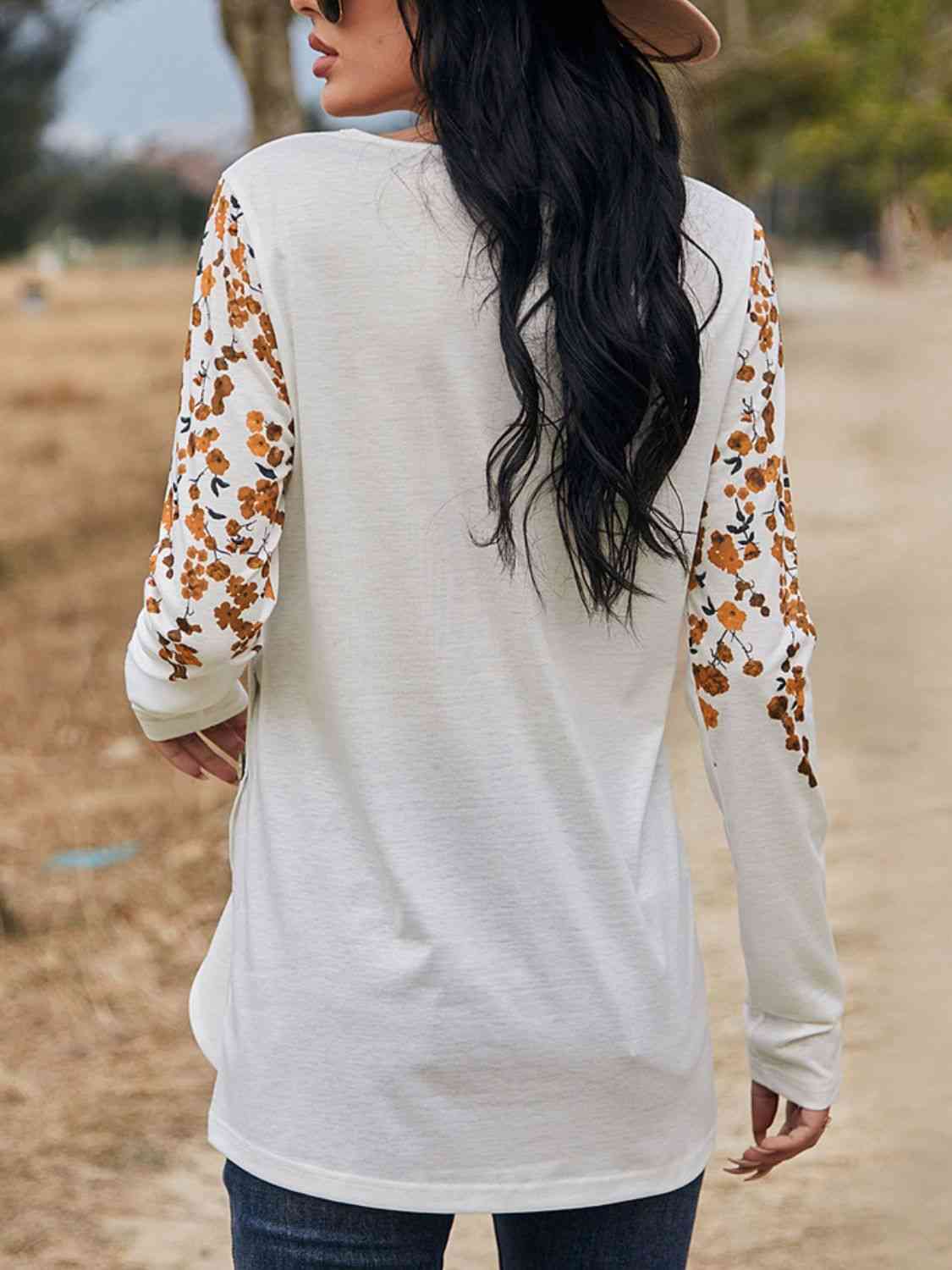 Floral Print V-Neck Long Sleeve Buttoned Tee