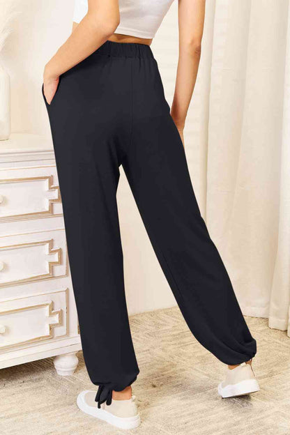 Basic Bae Pantalones de cintura con cordón y rayón suave de tamaño completo con bolsillos