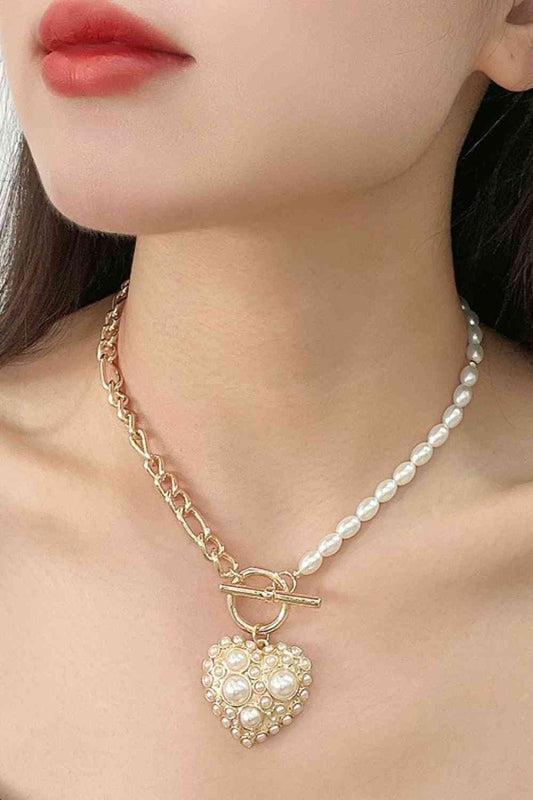 Pendentif coeur demi-chaîne demi-collier de perles