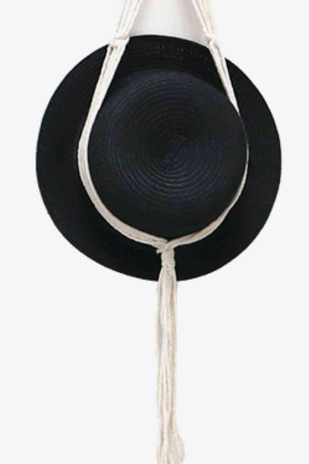 Percha para sombrero de macramé