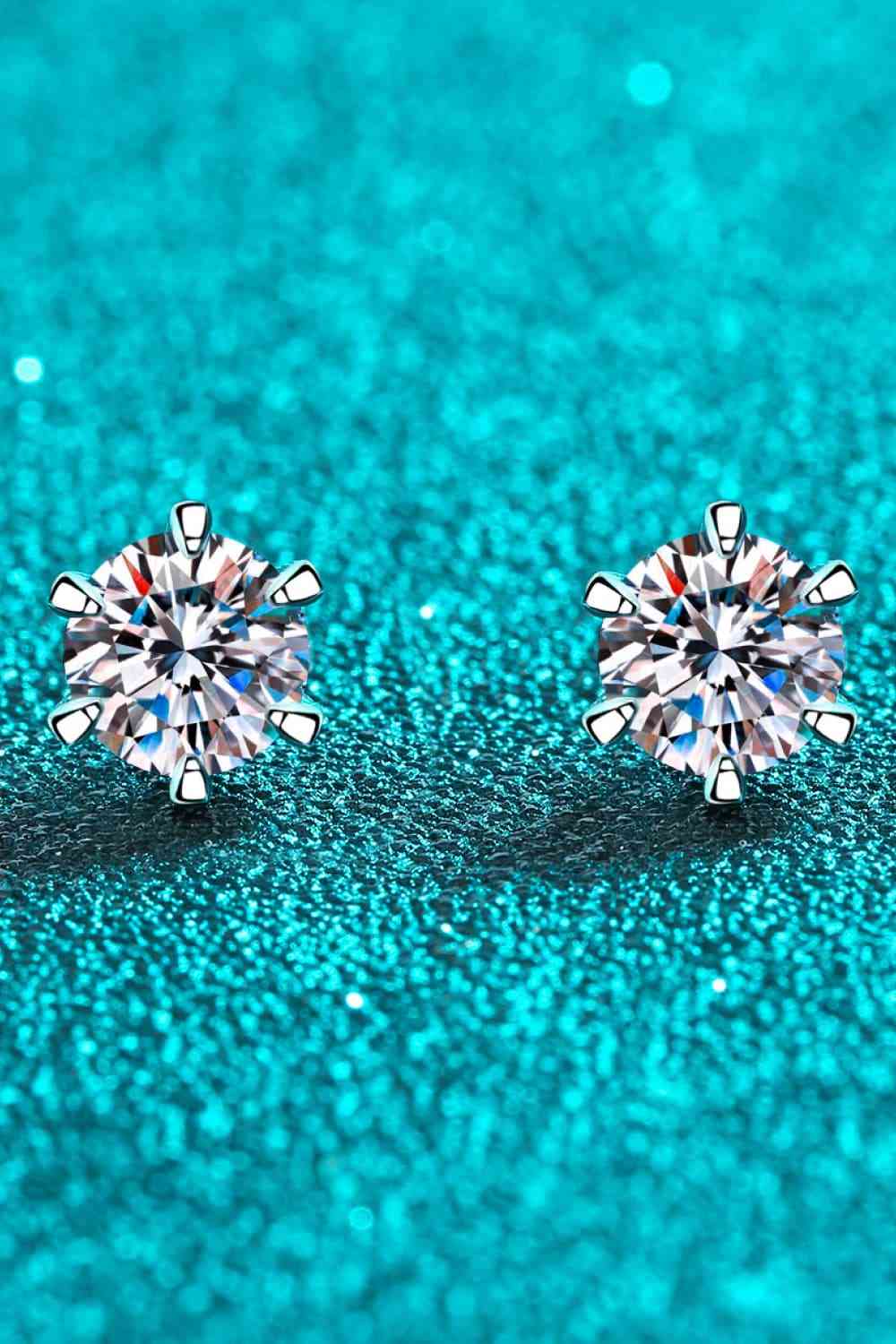 Boucles d'oreilles à tige plaquées rhodium moissanite 1 carat