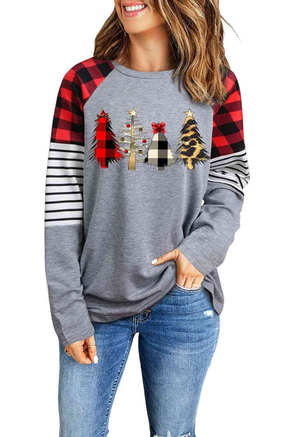 Camiseta de manga larga con gráfico de árbol de Navidad